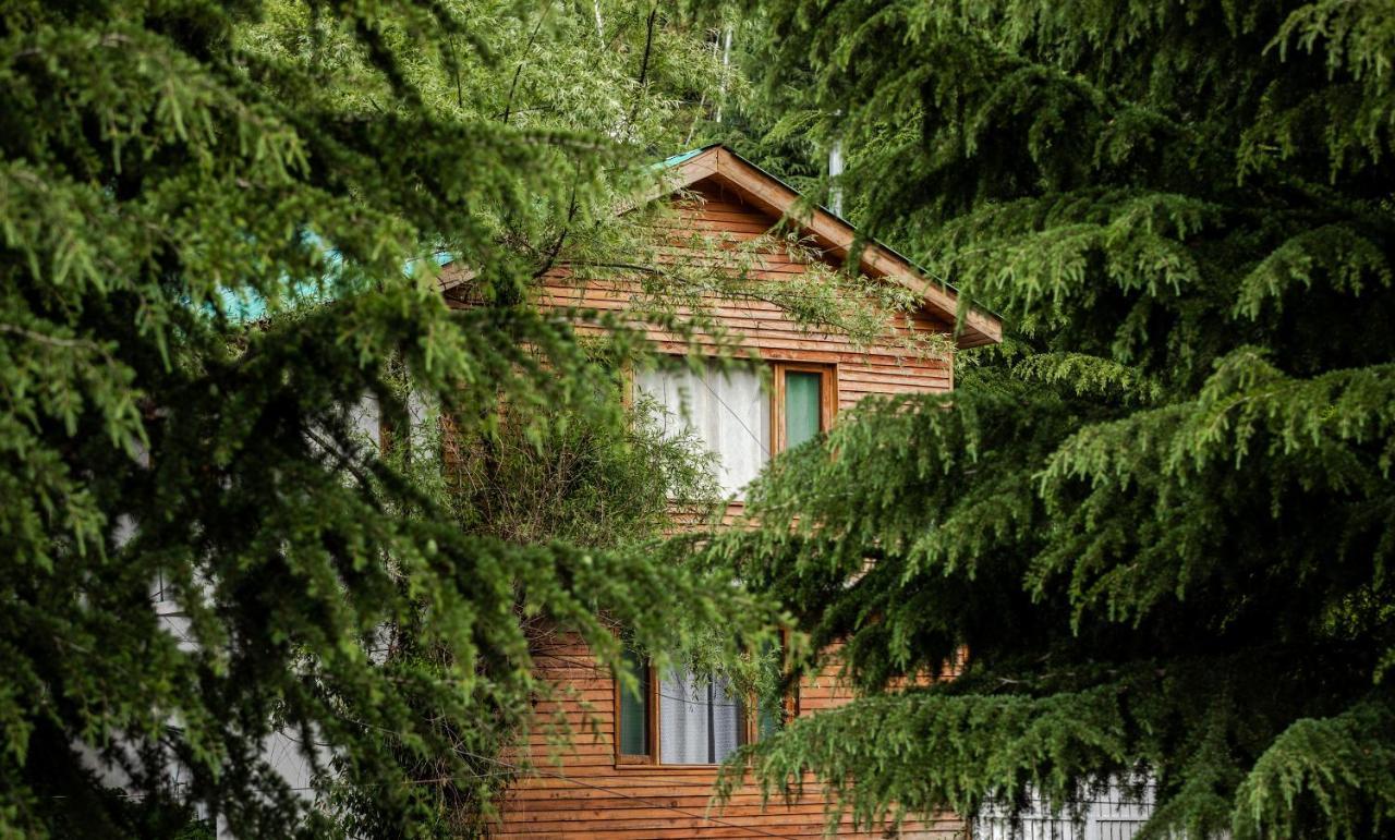 Mary'S Cottages Маналі Екстер'єр фото